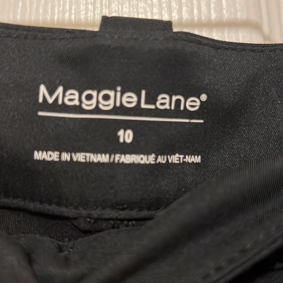 Maggie Lane skort - Picture 2 of 3